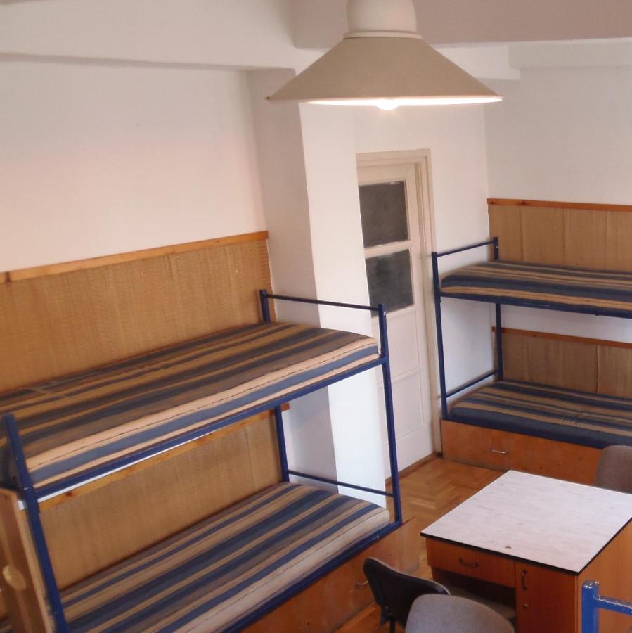 Season Hostel 2 Βουδαπέστη Εξωτερικό φωτογραφία