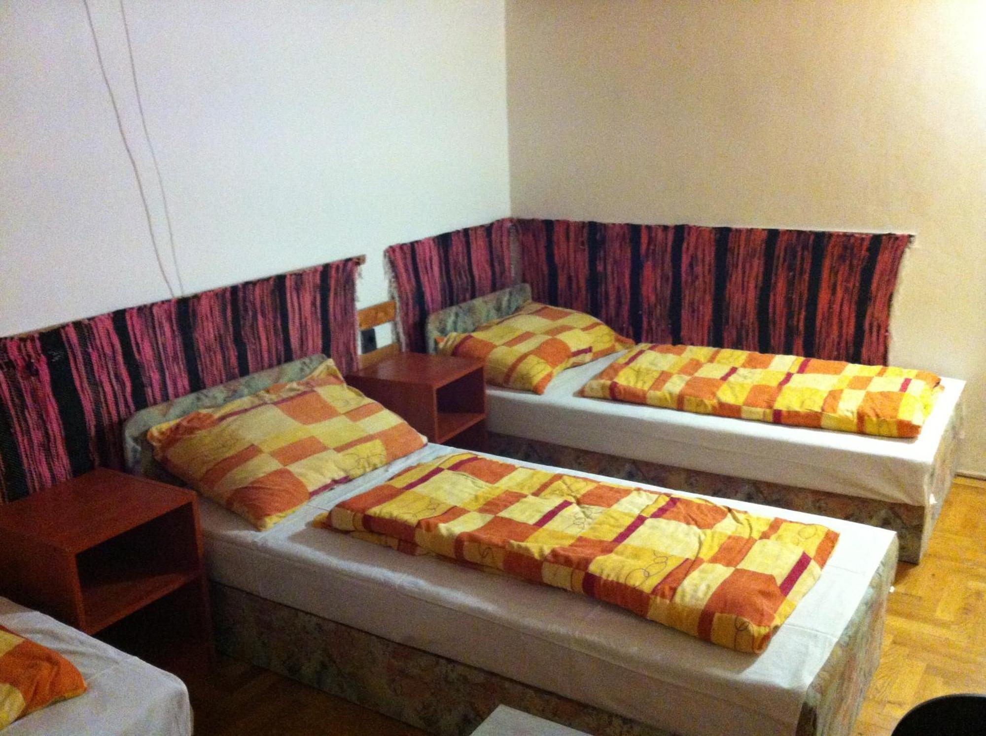 Season Hostel 2 Βουδαπέστη Εξωτερικό φωτογραφία