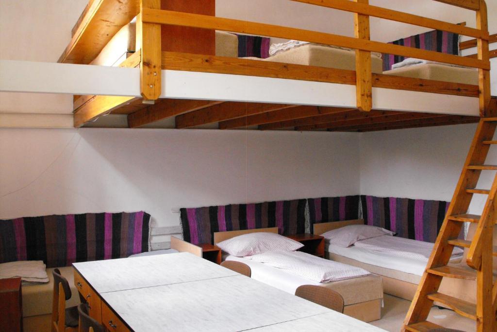 Season Hostel 2 Βουδαπέστη Δωμάτιο φωτογραφία